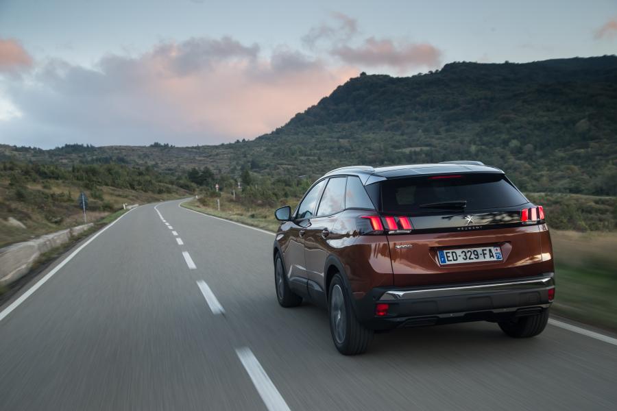  Peugeot 3008 2016 года  (WW) (фото 6 из 68)